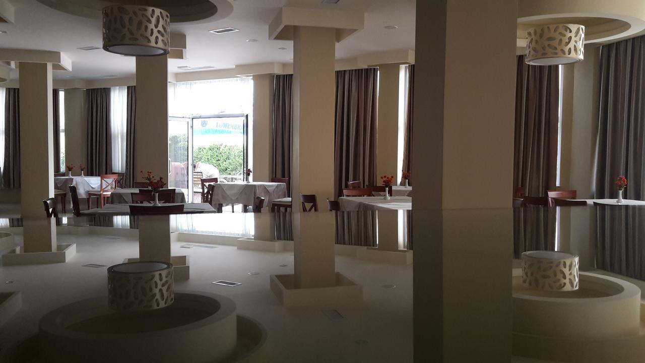 Blue Sky Hotel โกเลม ภายนอก รูปภาพ