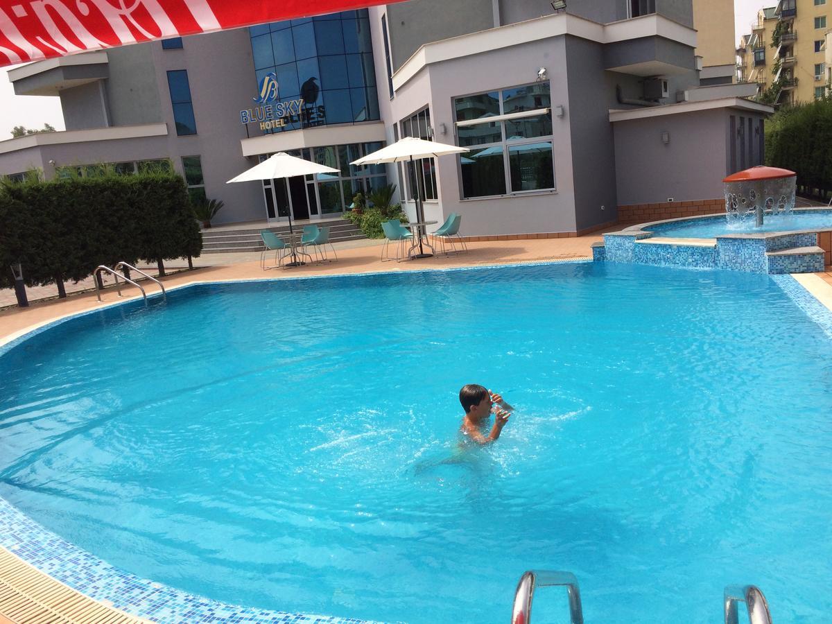 Blue Sky Hotel โกเลม ภายนอก รูปภาพ